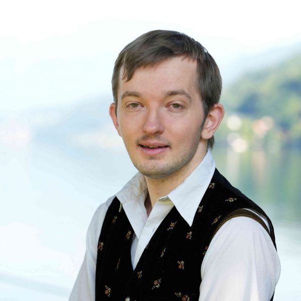 Christian Ponikiewska